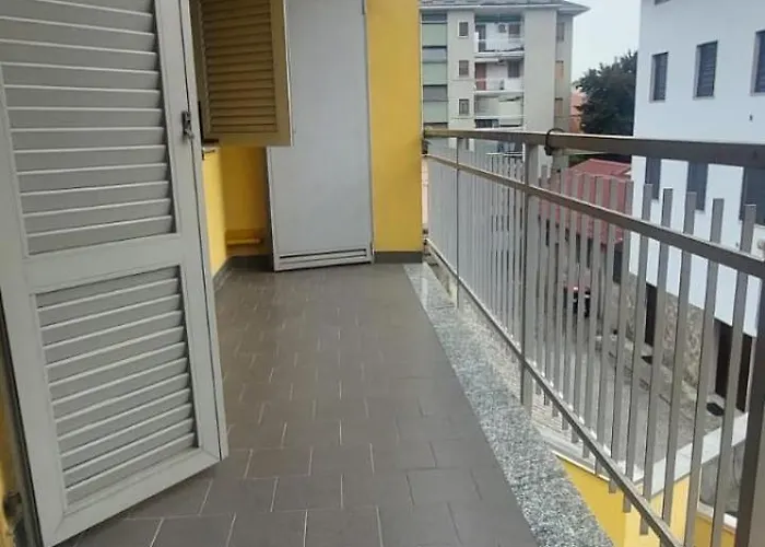 Lion&lion Apartamento Novara
