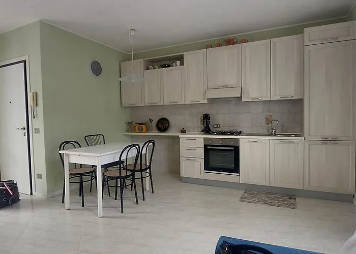 Lion&lion Apartamento Novara